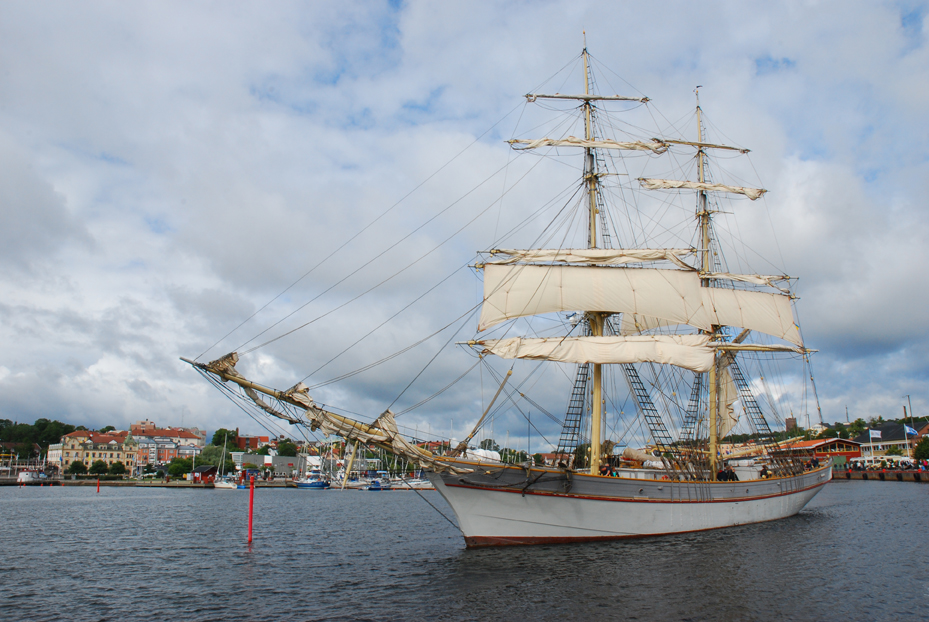 Briggen Tre Kronor från Stockholm